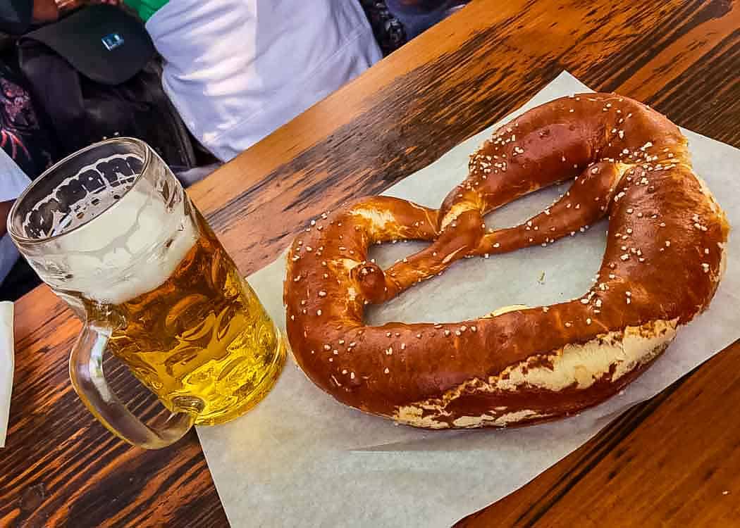 Beer and Pretzel