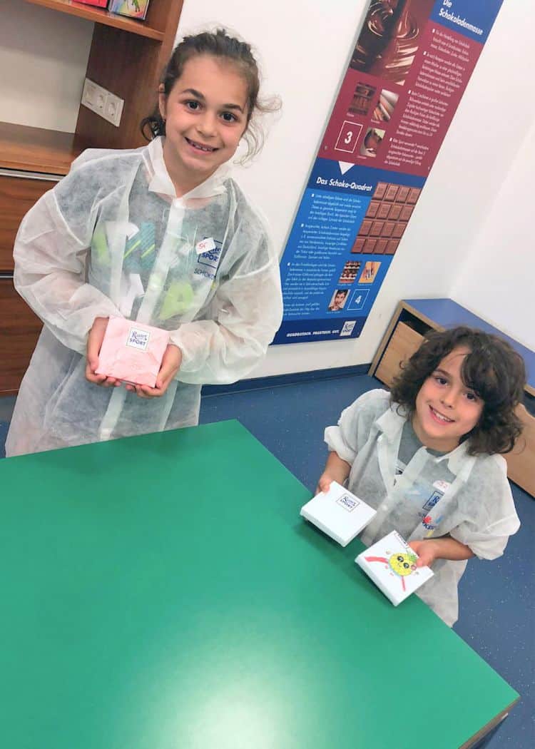 Kids-with-finished-and-wrapped-chocolate-from-their-class