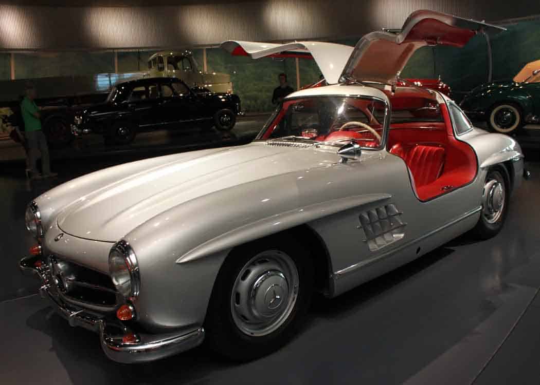 Stuttgart-Car-Museums-Mercedes-Gullwing