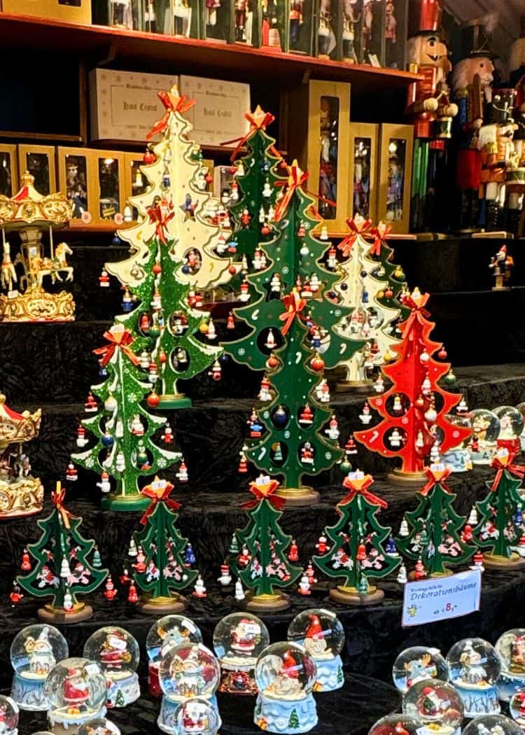 German Christmas Market Souvenirs - Wooden Christmas Trees