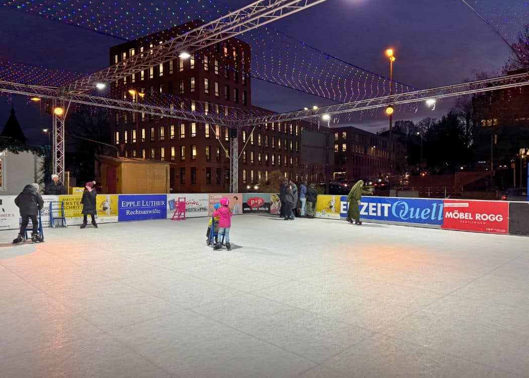 Reutlingen Christmas Market - Glice Skating Rink
